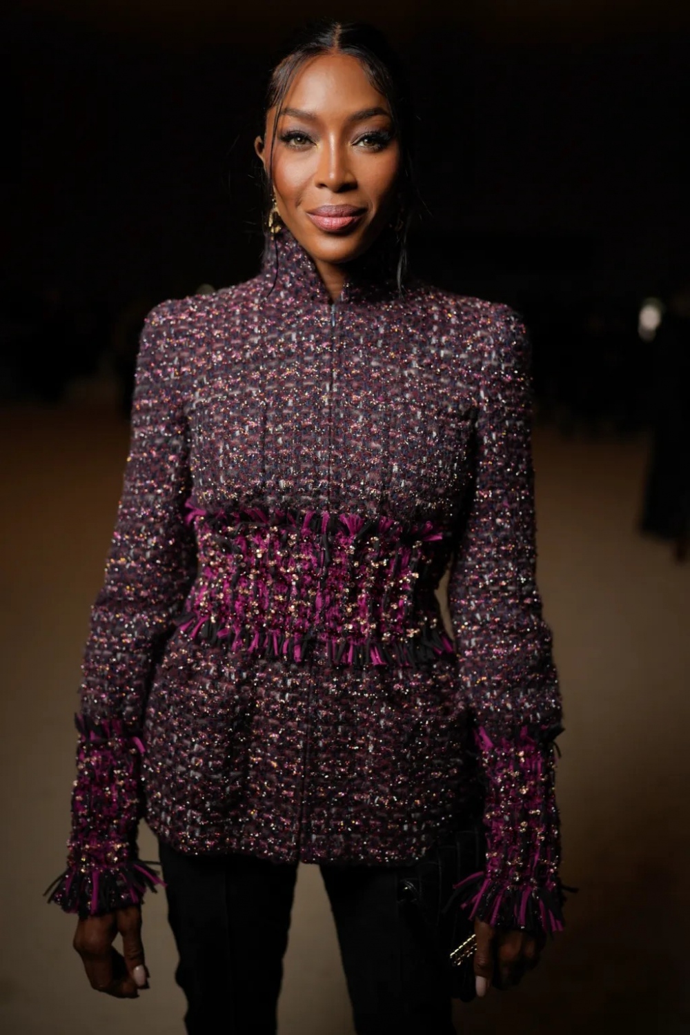 “Báo đen” Naomi Campbell mang đến cảm giác đẳng cấp khác biệt.