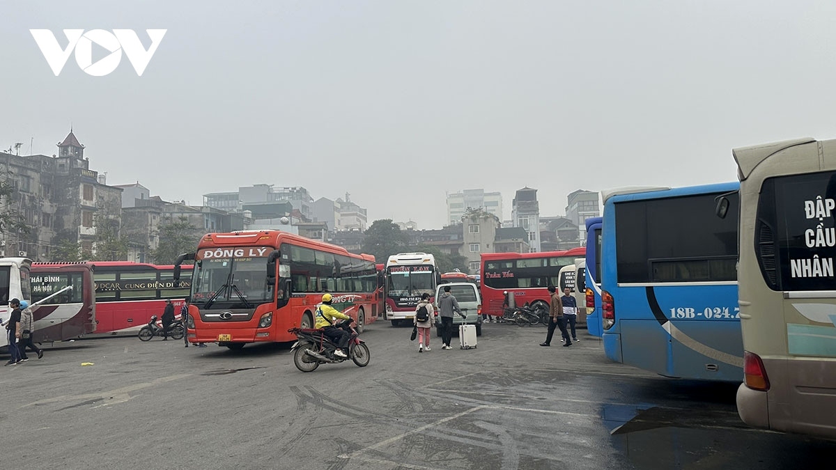 At Giap Bat bus station, one of the four major bus stations in Hanoi, many buses depart with only a few passengers on board.