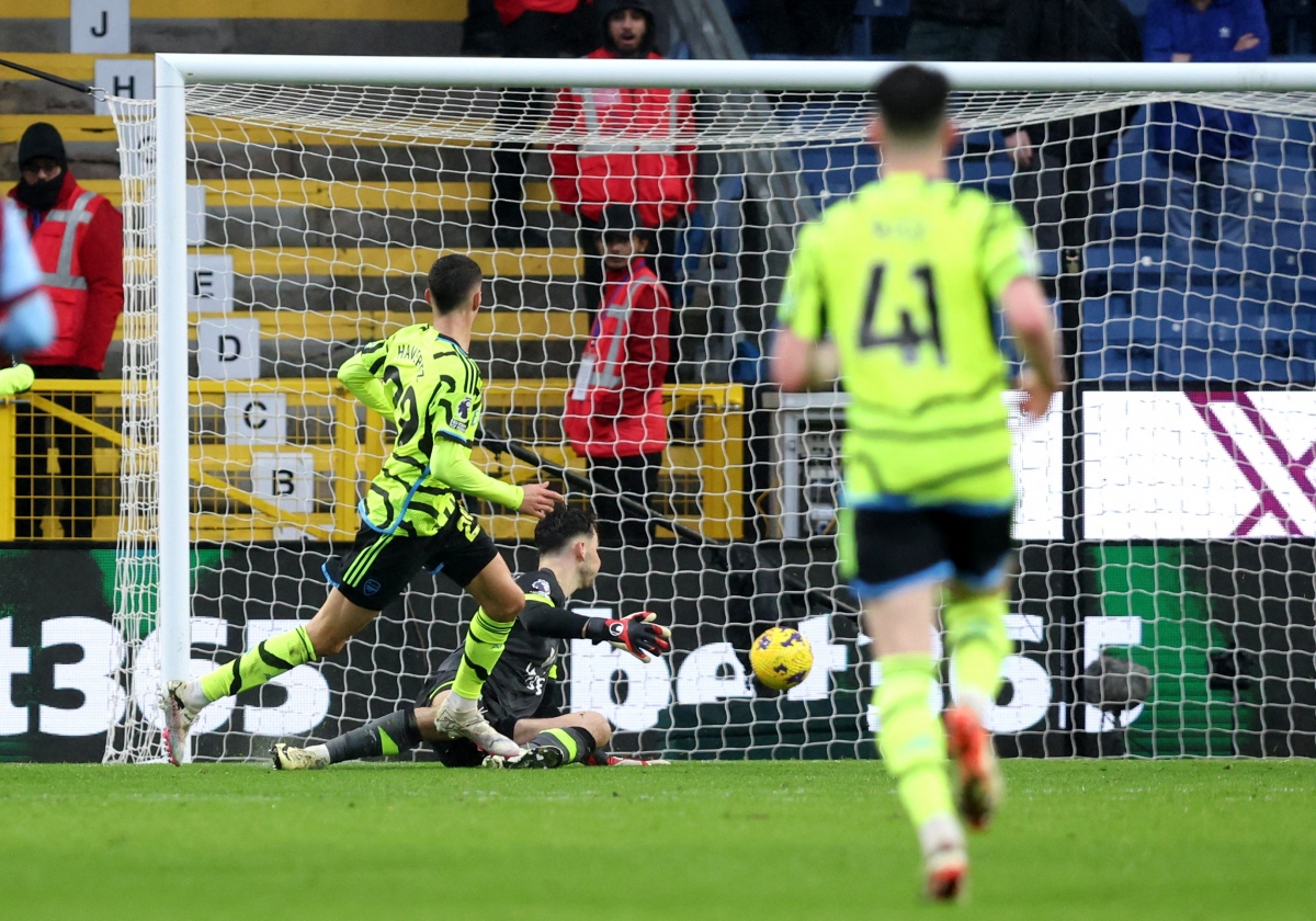 Havertz ấn định chiến thắng 5-0 của Arsenal bằng pha độc diễn ghi bàn ở phút 78. (Ảnh: Reuters)