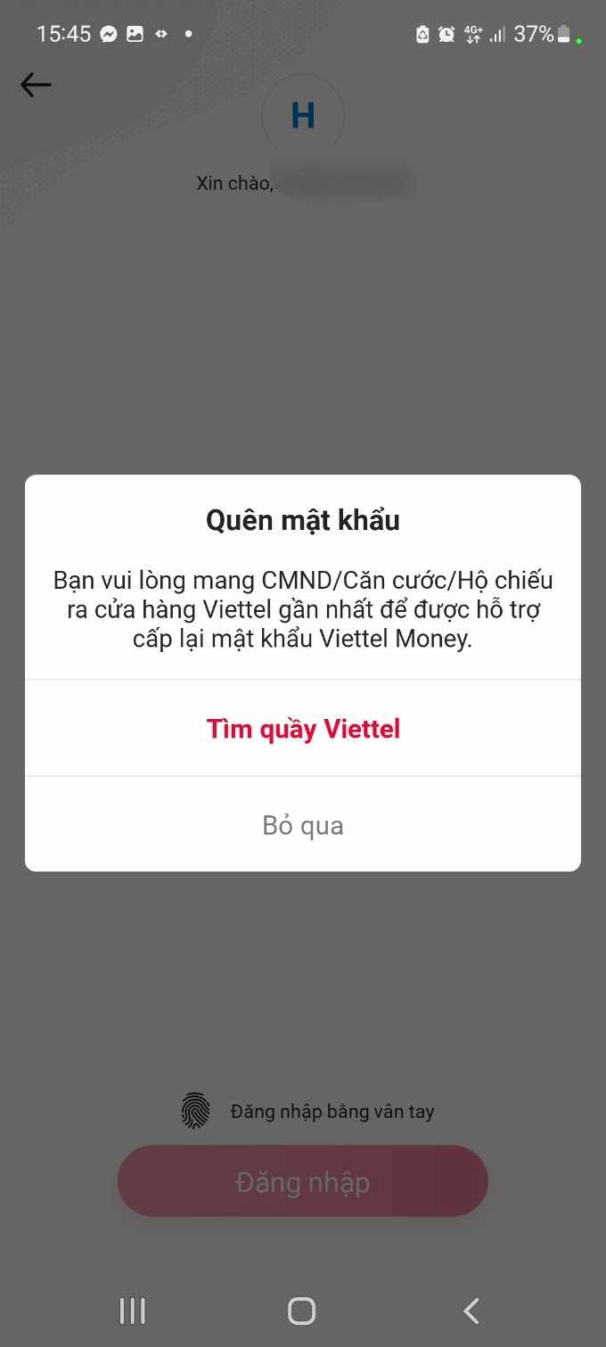 Phụ huynh lúng túng khi thanh toán lệ phí qua các ứng dụng của Viettel