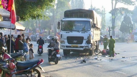 Hiện trường vụ tai nạn. Ảnh: TA.