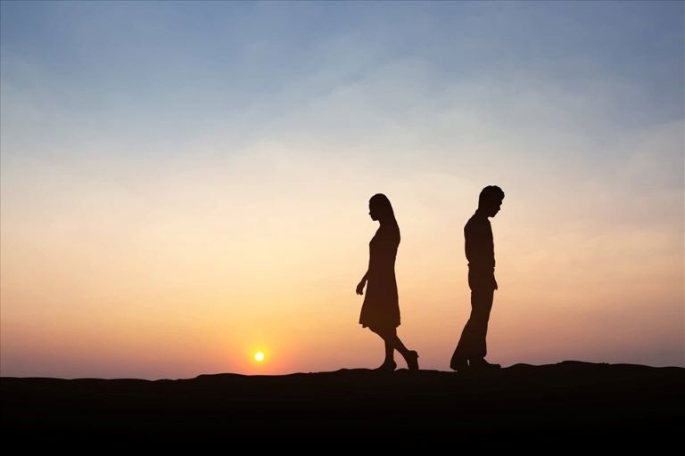 Theo đuổi 1 năm, yêu nhau 10 ngày, tôi đã muốn chia tay bạn gái (Ảnh minh họa)