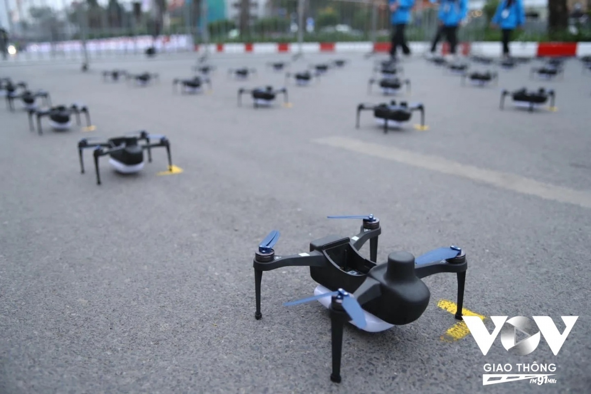 A drone light show will take place by the side of Ho Tay (West Lake) in Hanoi on the eve of the Year of the Dragon on February 9.