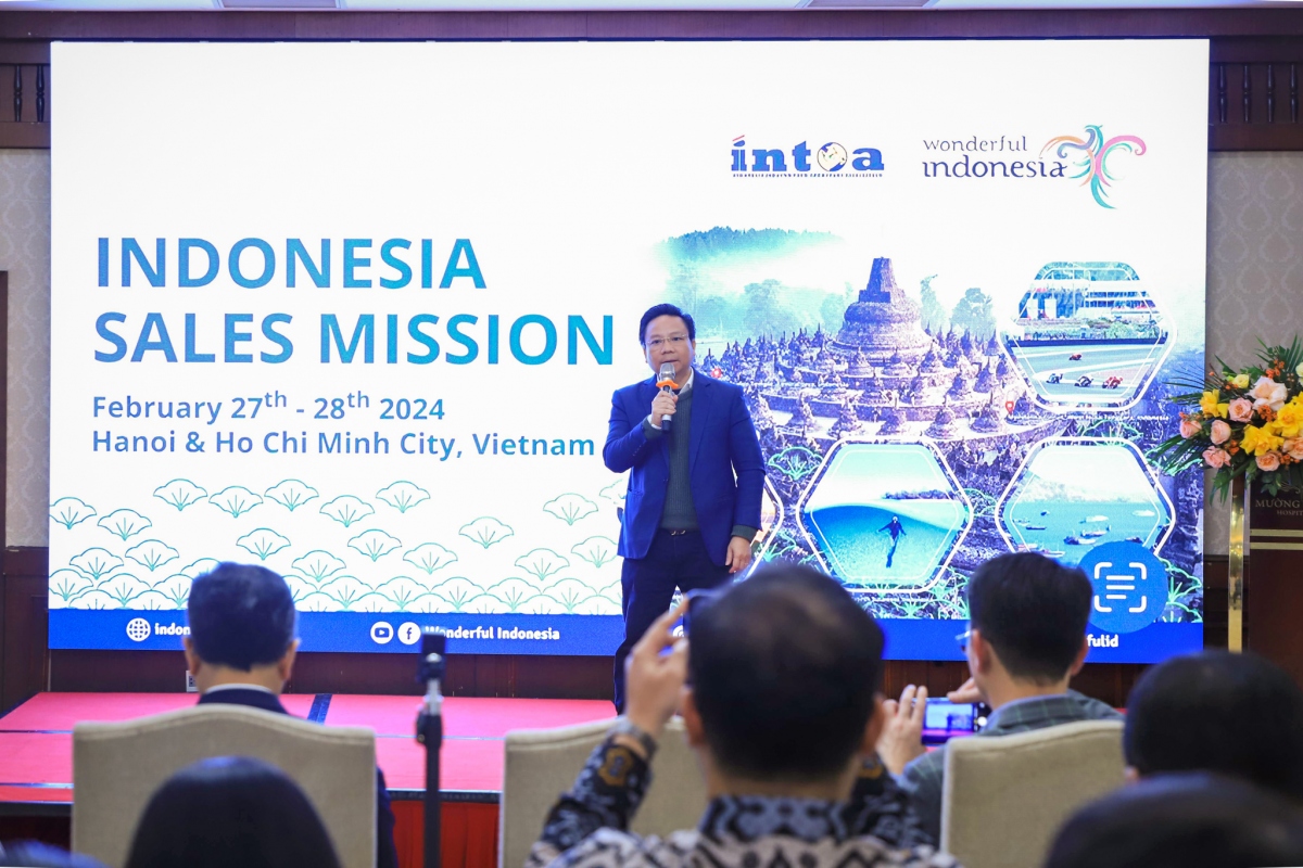 Ông Trương Quốc Hùng – Chủ tịch CLB Lữ hành UNESCO Hà Nội phát biểu tại sự kiện.