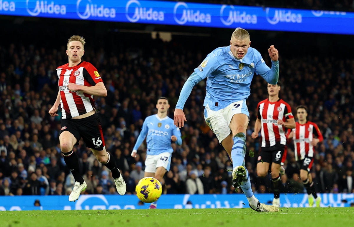 Man City thắng Brentford 1-0 ở trận đá bù. (Ảnh: Reuters). 