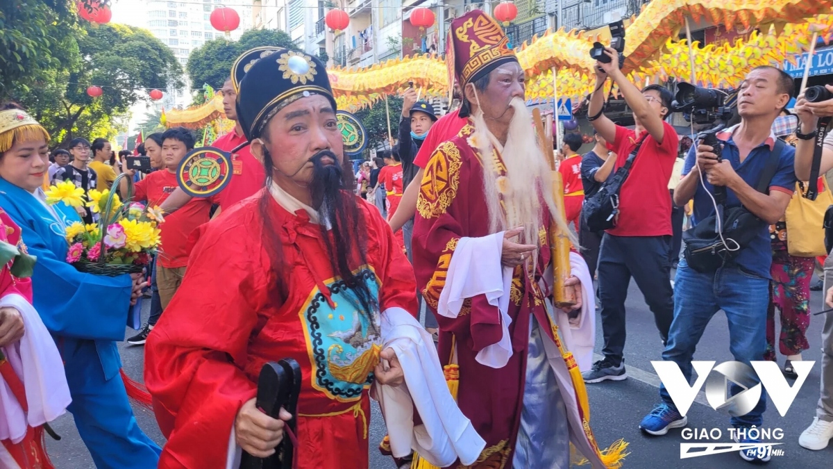 Hội quán thờ ông Quan Thánh Đế Quân (Quan Công), hàng năm có hai lễ lớn nhất là Lễ Nguyên Tiêu vào ngày Rằm tháng Giêng và ngày Vía Ông tức ngày 24 tháng 6 âm lịch.