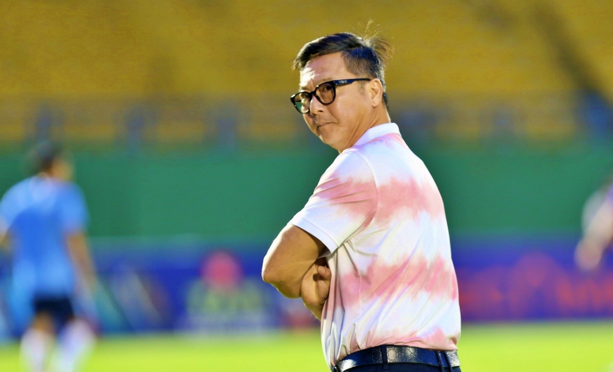HLV Huỳnh Đức đang cùng Bình Dương bay cao ở V-League 2023/2024 (Ảnh: VPF).