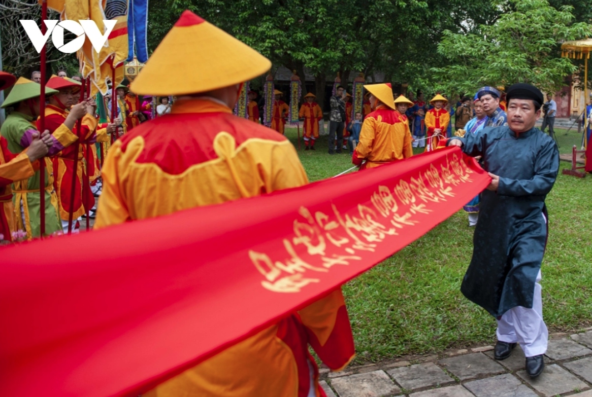 The pole will be taken down on the seventh day of the first lunar month to mark the end of the Tet holiday.