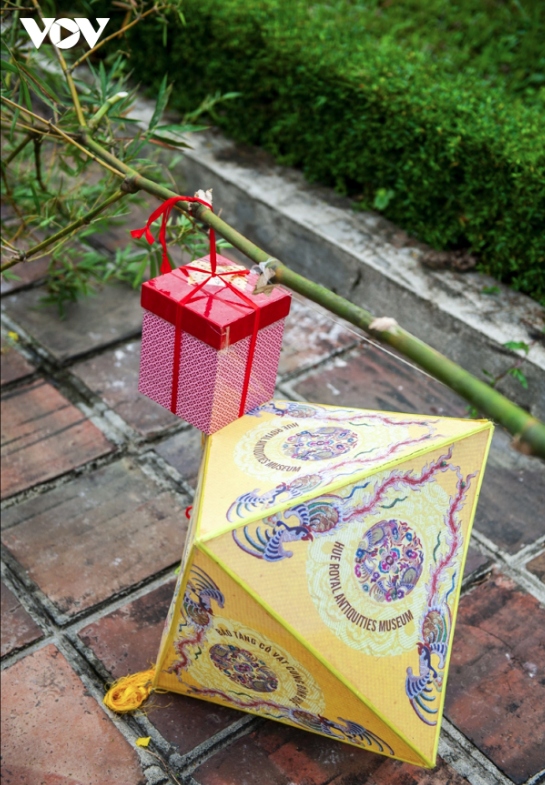 Putting up the Neu pole is a traditional culture of not only Vietnam, but also of many Asian countries.