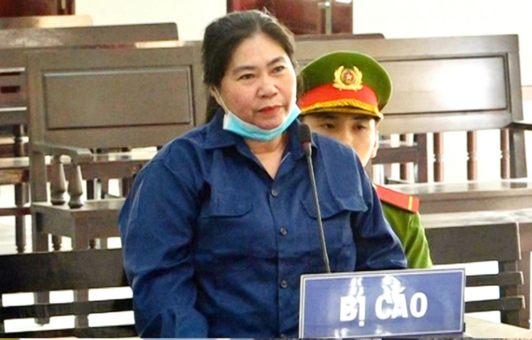 Bị cáo Nguyễn Thị Tuyết Sương tại phiên tòa