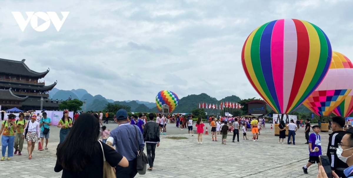 Among the World Travel Awards picked up last year by the Vietnamese tourism sector, the Red River Delta province of Ha Nam for the first time was honoured as "World's Leading Regional Cultural Destination 2023" at the World Travel Awards.