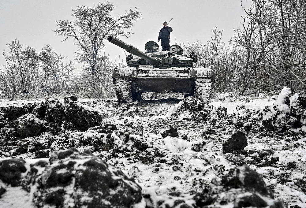Các binh lính Ukraine trong cuộc tập trận ở khu vực Zaporizhzhia. Ảnh: Reuters