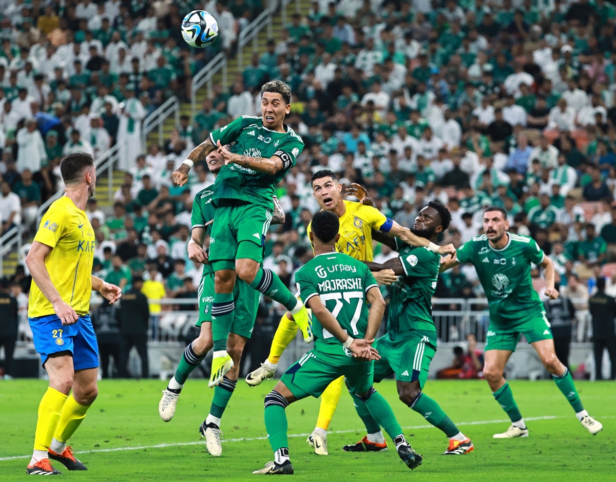 Al Nassr và Al Ahli đều sở hữu những tên tuổi nổi bật trong đội hình. (Ảnh: Reuters)