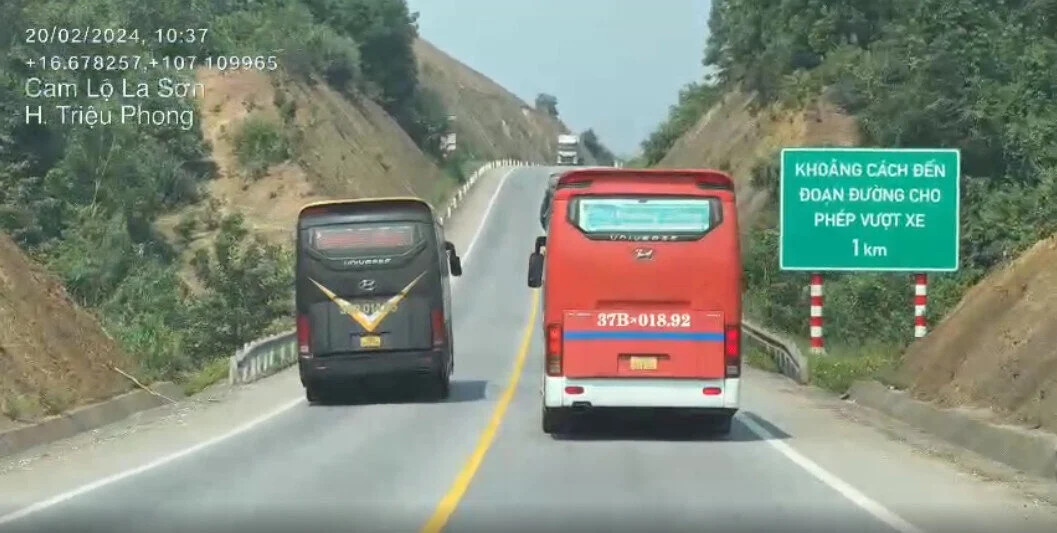 Phương tiện lưu thông trên tuyến cao tốc được phân kỳ đầu tư.