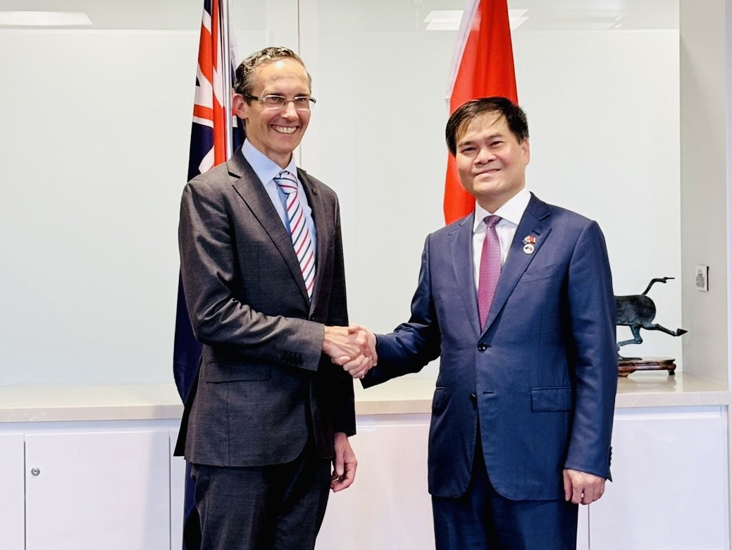 Thứ trưởng Bùi Văn Khắng hội đàm với Bộ trưởng Bộ Ngân khố Australia