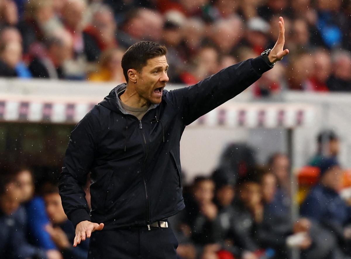 HLV Xabi Alonso đang giúp Bayer Leverkusen bất bại ở mùa giải 2023/2024. (Ảnh: Reuters). 