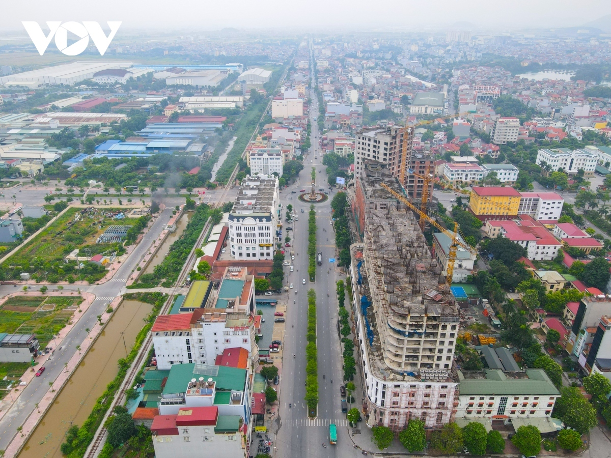 Kể từ khi đi vào sử dụng khu vực vòng xuyến TP Từ Sơn đã đạt được nhiều kỳ vọng tháo “nút thắt” hạ tầng giao thông để phát triển đô thị 