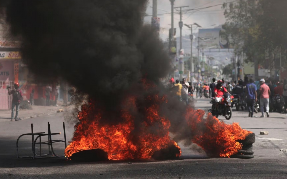 Bạo lực bùng phát ở Haiti. Ảnh: Reuters.