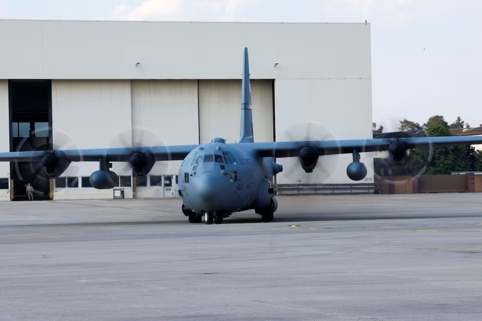 Máy bay C-130 Hercules tại căn cứ không quân của Mỹ ở Ramstein, Đức, ngày 6/6/2023. Ảnh: Reuters