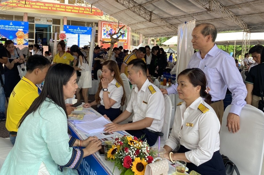 Việc áp dụng các biện pháp mạnh để thu hồi thuế nợ đọng là cần thiết, do thời gian qua, tình trạng nợ thuế trên địa bàn tỉnh có chiều hướng gia tăng.