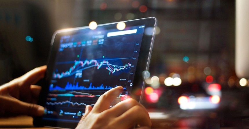 VN-Index có thể sẽ thử thách lại mức hỗ trợ 1.245 điểm (Ảnh minh họa: KT)