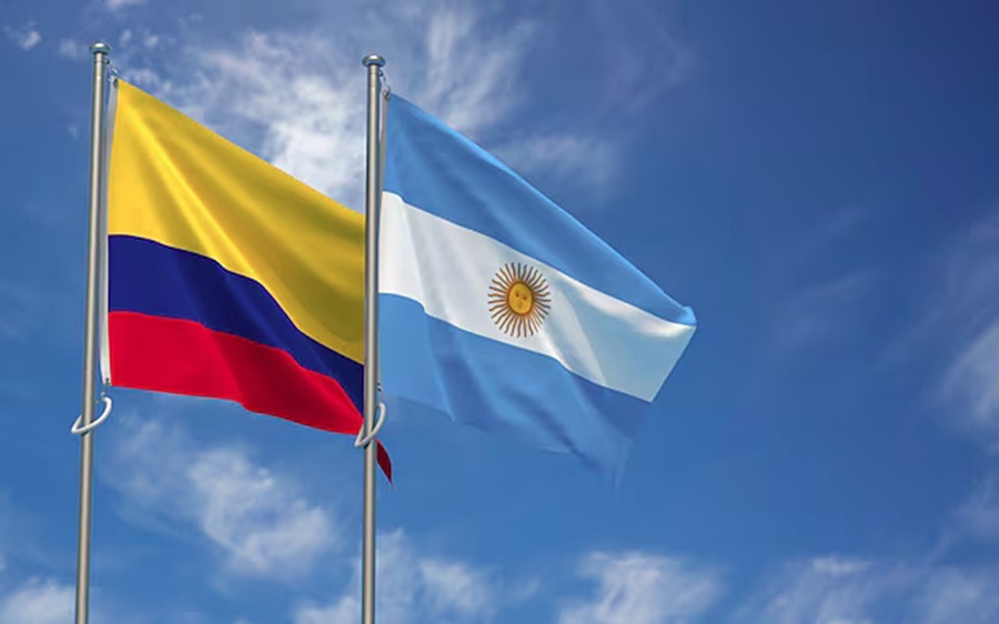 Cờ Colombia và Argentina. Ảnh: Freepik.