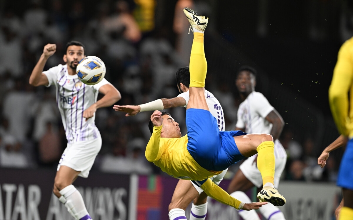 Ronaldo có ngày thi đấu kém duyên. (Ảnh: Getty)