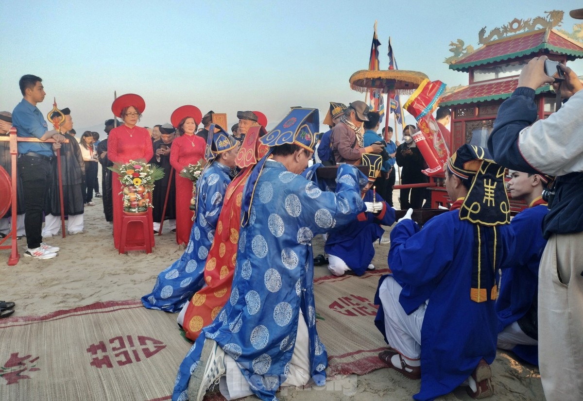 Fishermen pray for rich hauls of fish, safe voyages, and peace for the nation.
