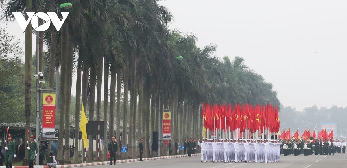 All military and militia forces will take part in a grand military parade which is scheduled to take place on the morning of May 7 at Dien Bien province’s stadium in celebration of the 70th anniversary of the Dien Bien Phu Victory.