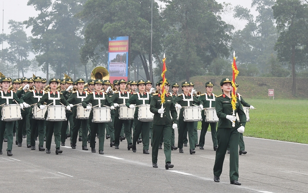The parade on May 7 will feature the participation of all military and militia forces, including a female military band.