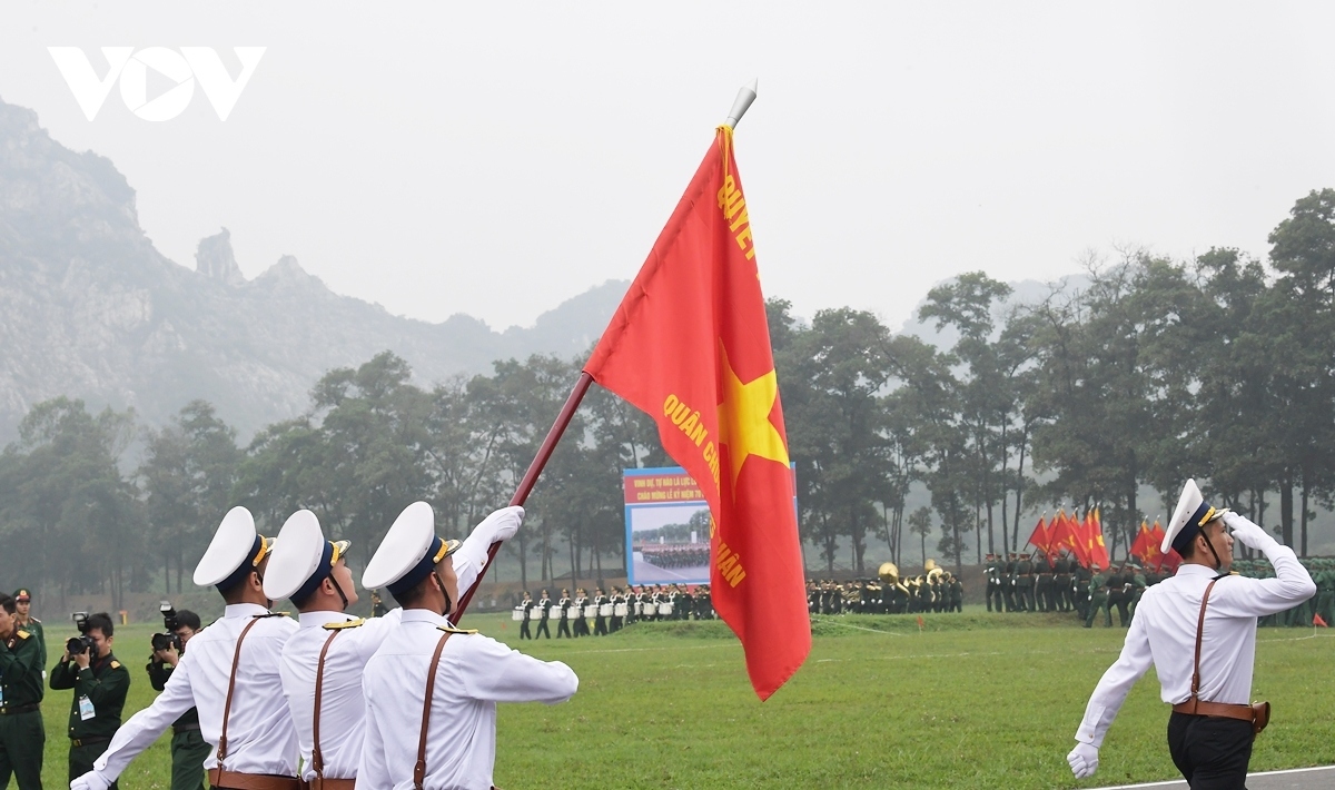 Naval soldiers take part in the rehearsal.