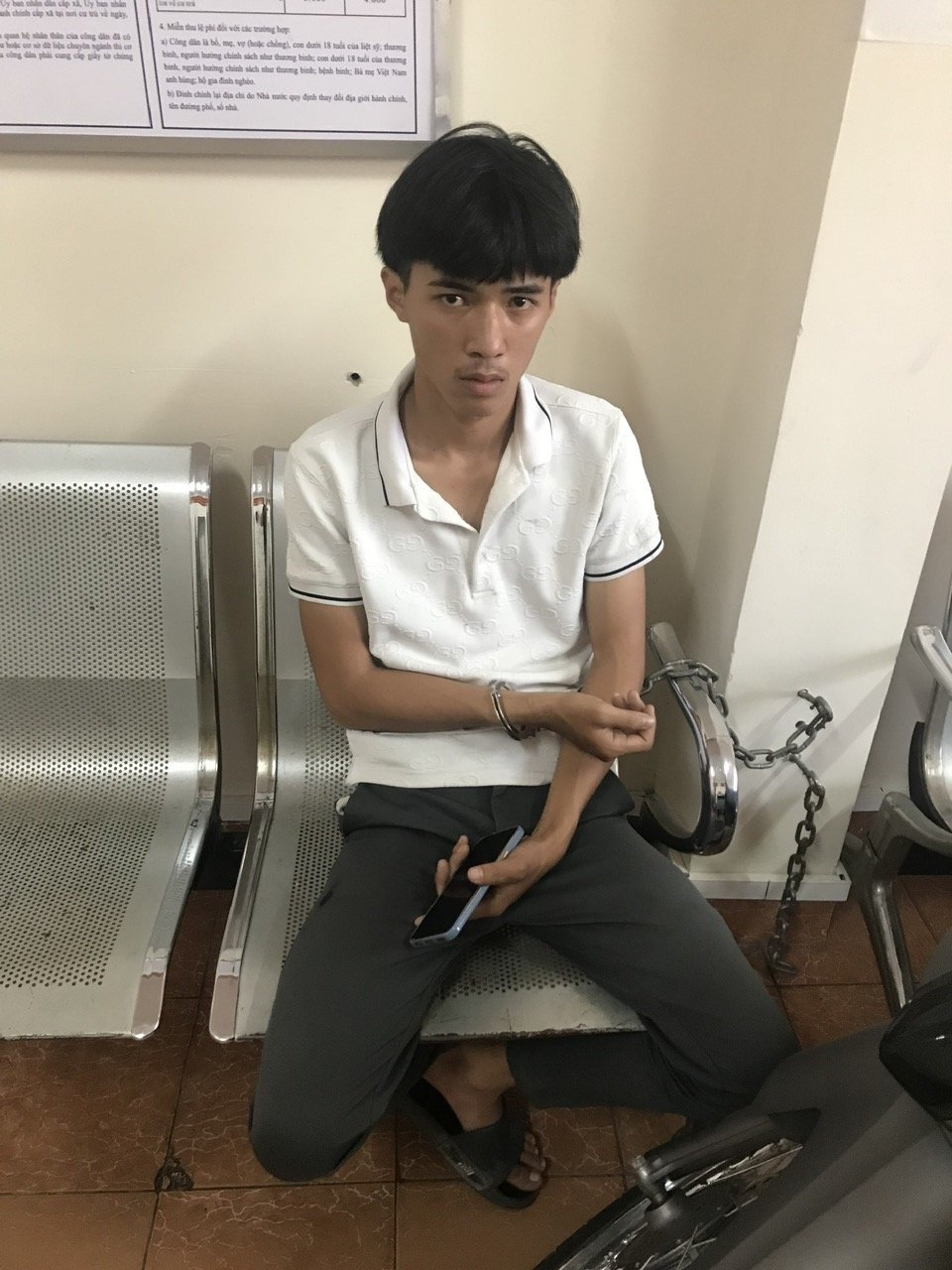 Đối tượng Nguyễn Thanh Huy tại Cơ quan công an (ảnh Công an cung cấp).