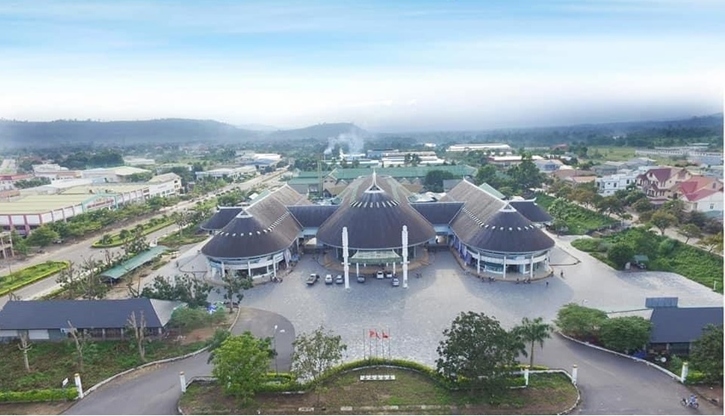 Khu Kinh tế - Thương mại đặc biệt Lao Bảo