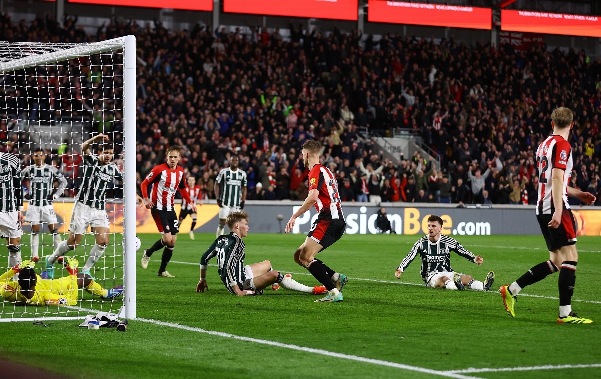 Ajer ấn định tỷ số hòa 1-1. (Ảnh: Reuters). 
