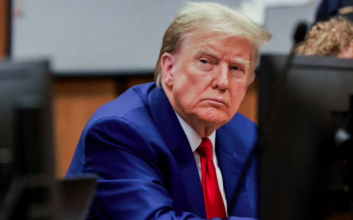 Ông Trump tại tòa án phúc thẩm bang New York hôm 25/3. Ảnh: CNN.