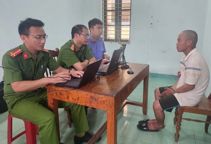 Sau khi xâm hại tình dục bé gái suốt thời gian dài, Bùi Văn Trà lên Lâm Đồng lẩn trốn. (Ảnh: CACC)