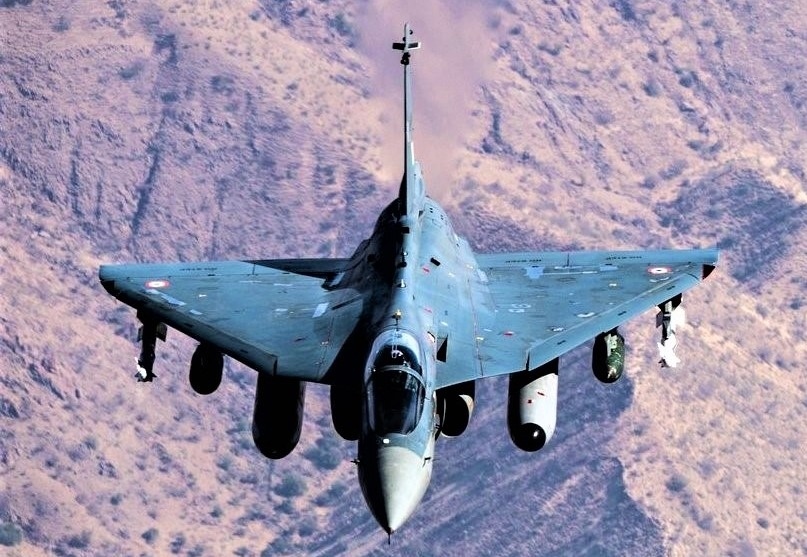 Tejas có cấu hình cánh tam giác với một bộ ổn định dọc duy nhất. Ảnh: wikipedia.org