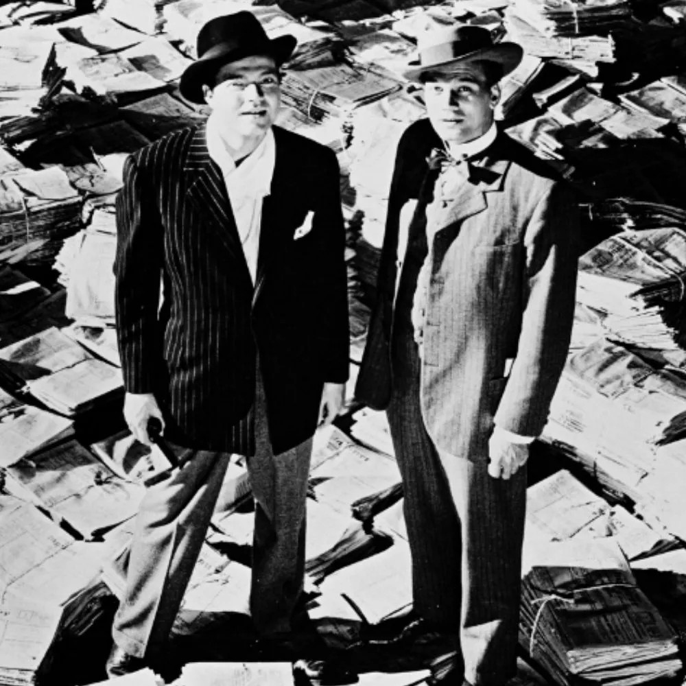 Orson Welles đóng vai chính và đạo diễn trong bộ phim nổi tiếng Citizen Kane đã đoạt giải Oscar Kịch bản gốc xuất sắc nhất. 