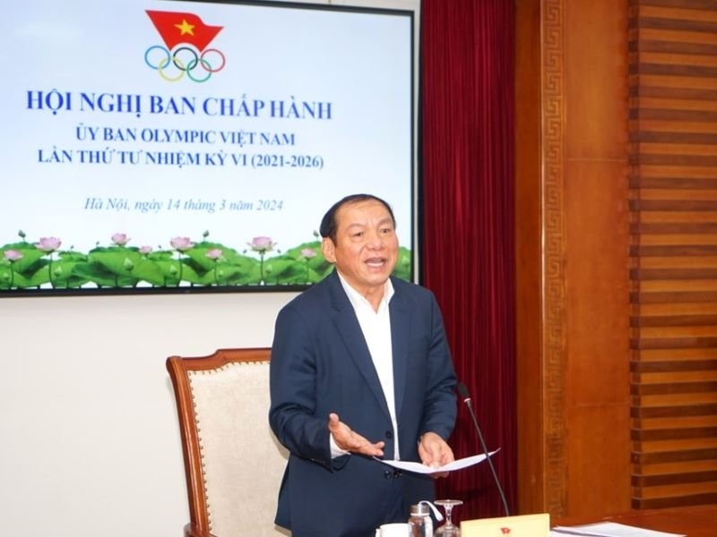 Bộ Trưởng Bộ VH-TT-DL phát biểu tại Hội nghị Ban Thường vụ, Ban Chấp hành của UBOVN. (Ảnh: UBOVN)