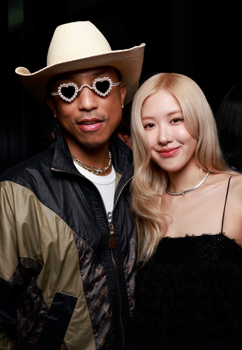 Sự kiện còn có sự góp mặt của Rosé, Pharrell Williams cùng dàn sao quốc tế.