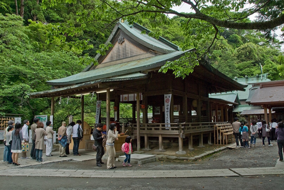 Một ngôi đền tại Kamakura, Nhật Bản. Nguồn: Urashimataro/Wikipedia