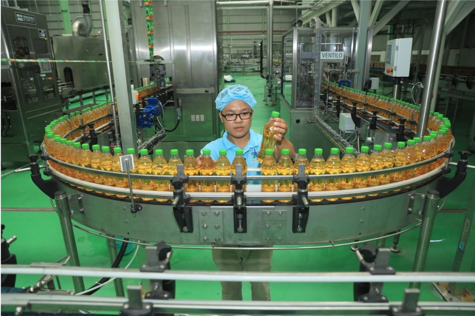 Các sản phẩm nước giải khát có nguồn gốc tự nhiên, tốt cho sức khỏe được sản xuất trên hệ thống dây chuyền công nghệ chiết lạnh vô trùng Aseptic của Tân Hiệp Phát