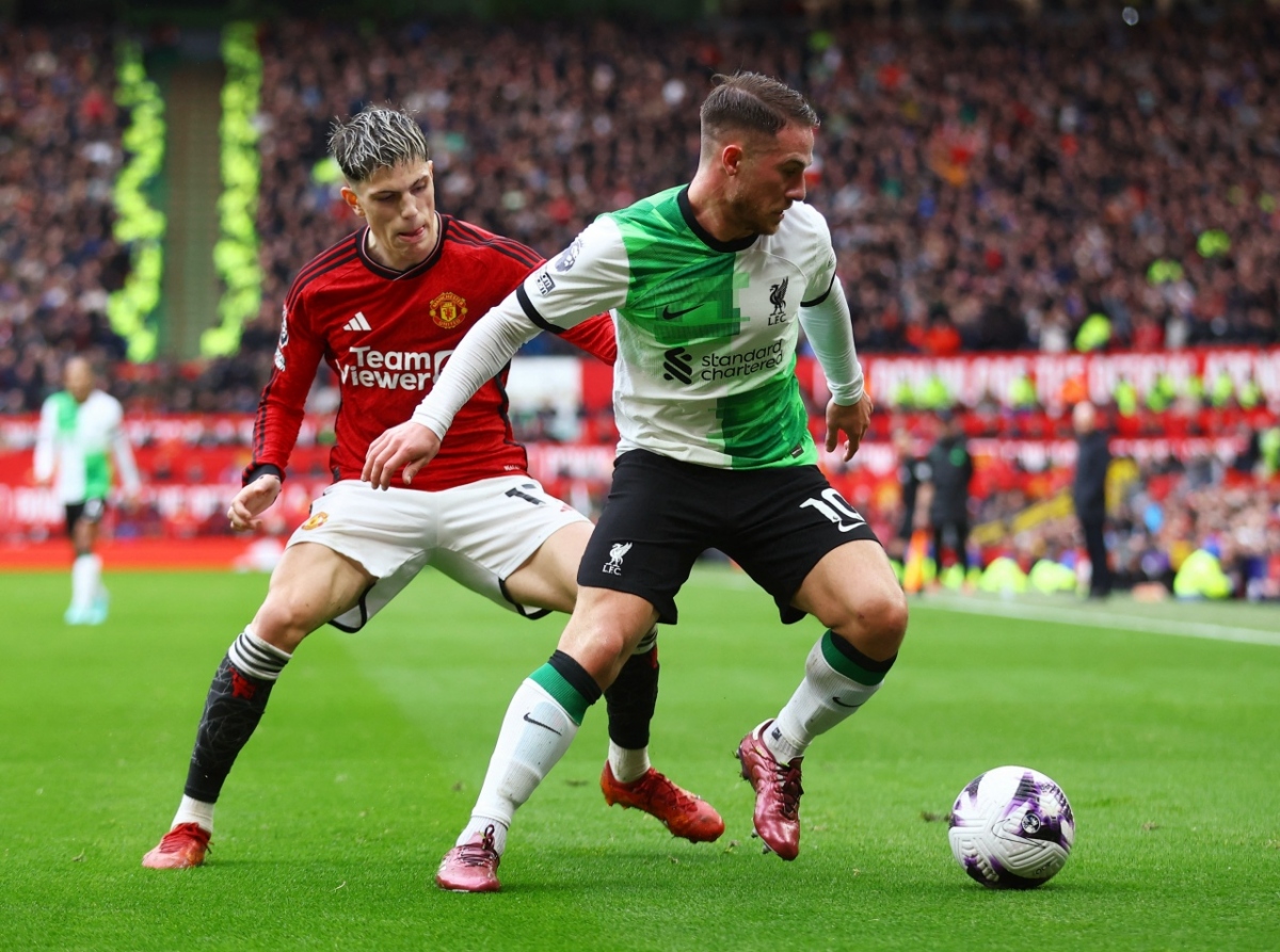 Liverpool chưa thể nhân đôi cách biệt sau hàng loạt cơ hội bị bỏ lỡ (Ảnh: Reuters)