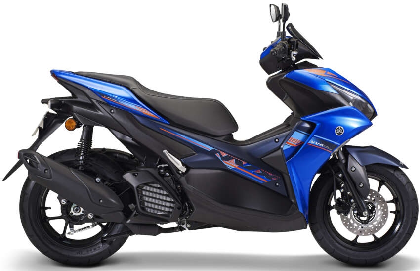 Yamaha NVX 155 2024 phiên bản tiêu chuẩn màu Xanh lam