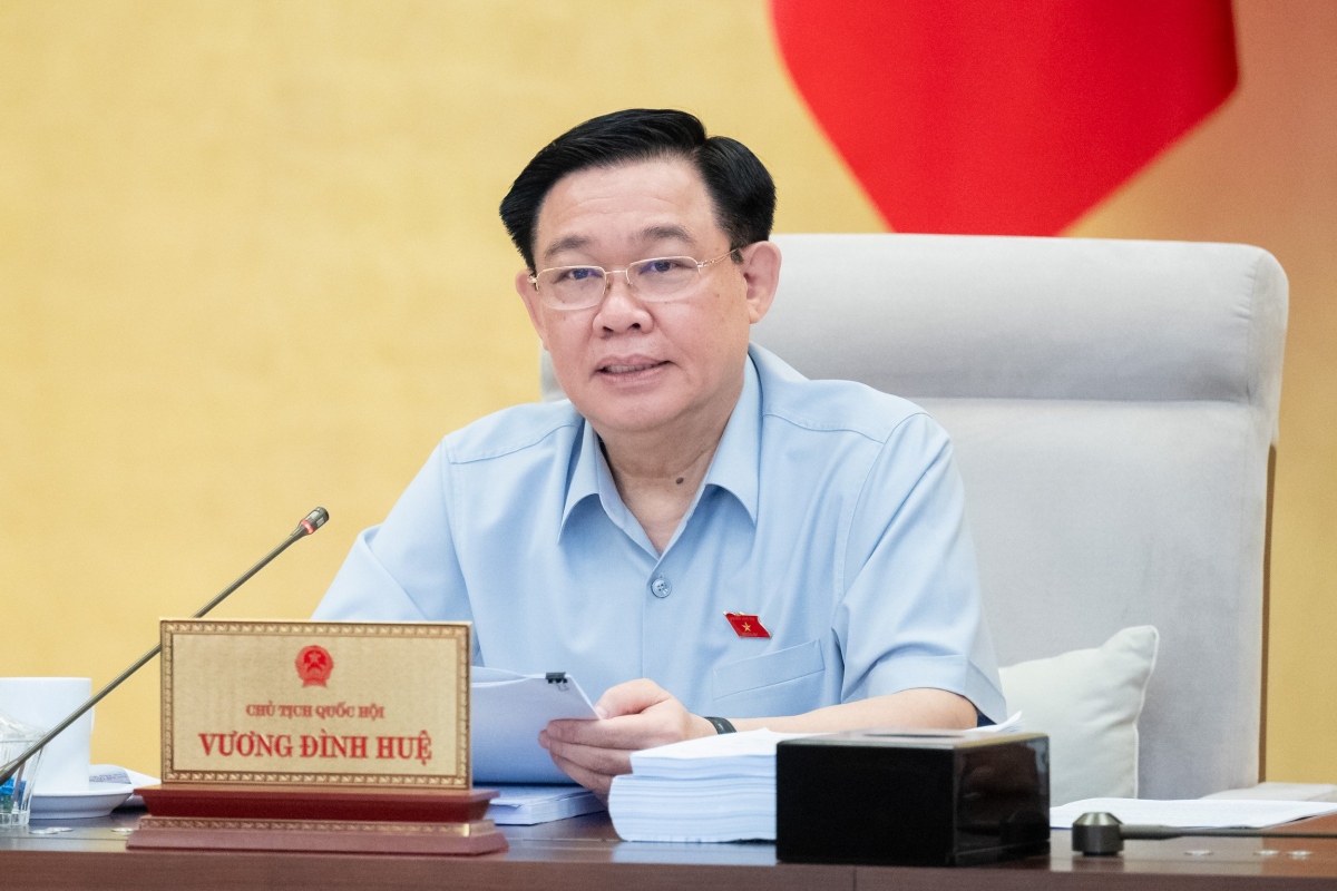 Chủ tịch Quốc hội Vương Đình Huệ góp ý vào dự thảo Luật Quy hoạch đô thị và nông thôn