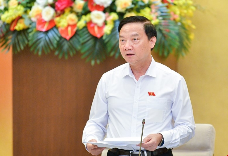 Phó Chủ tịch Quốc hội Nguyễn Khắc Định điều hành phiên làm việc