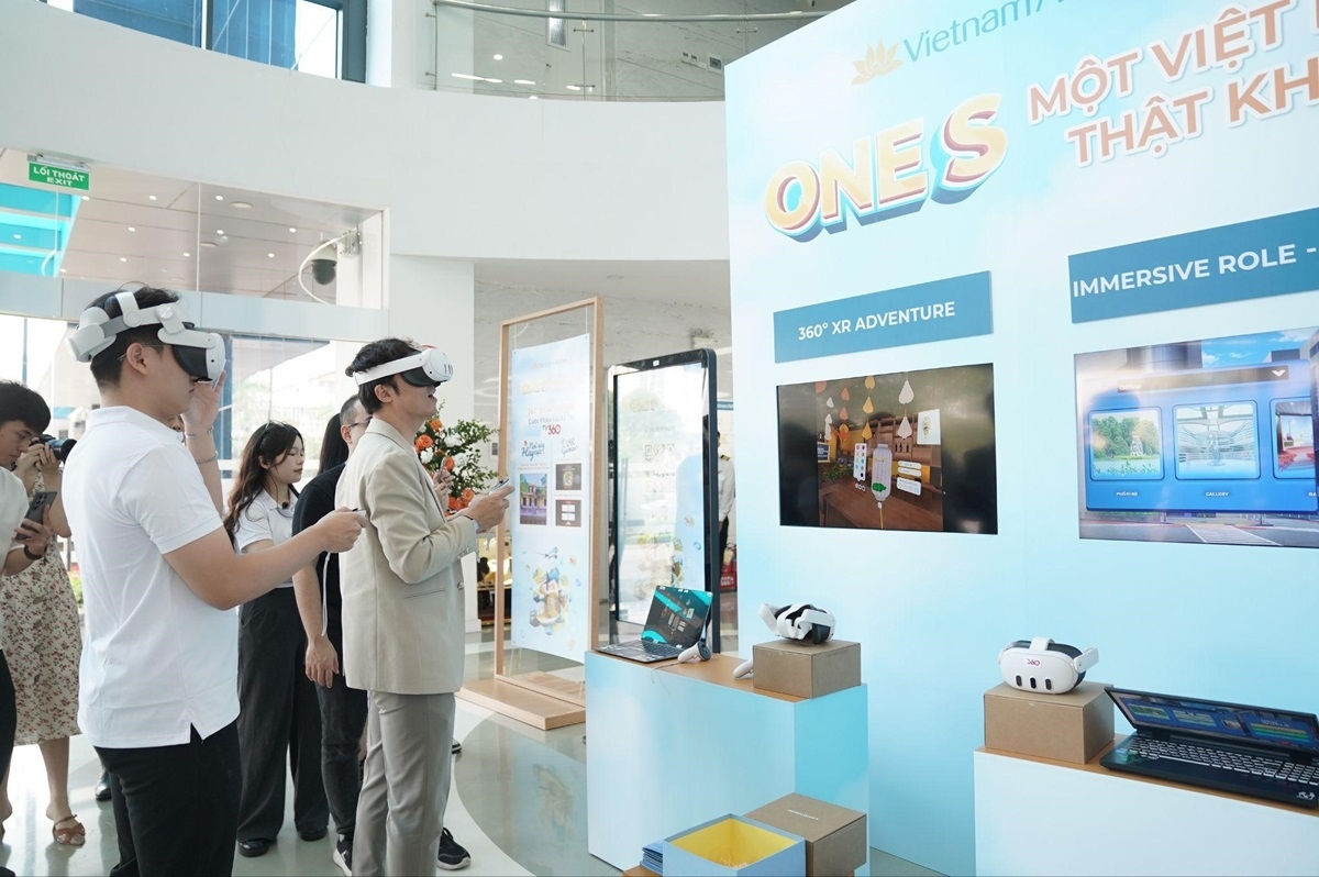 TV360 hợp tác cùng Vietnam Airlines mang đến trải nghiệm công nghệ tương tác độc đáo tại trạm văn hóa One S.
