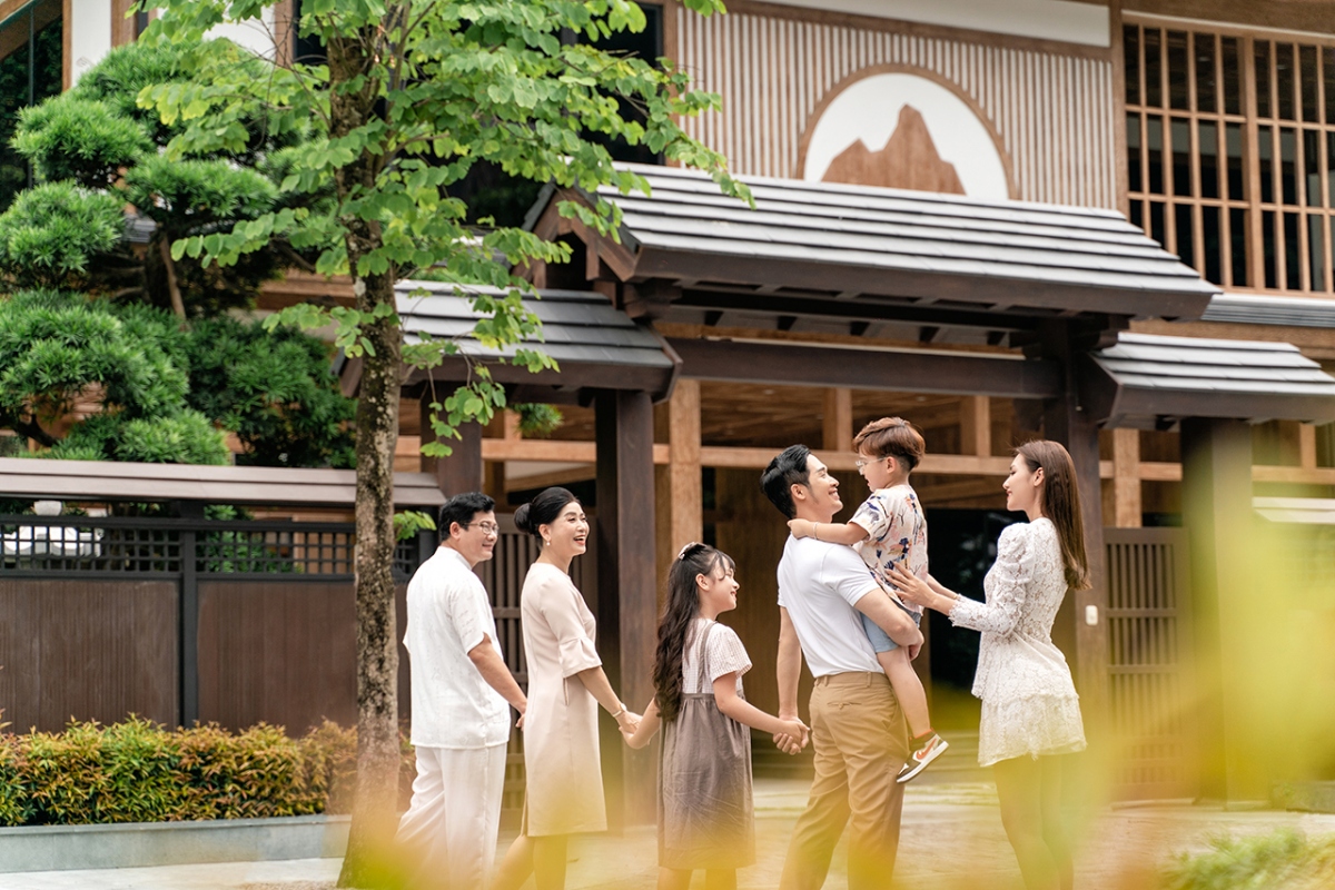 Khu nghỉ dưỡng khoáng nóng Yoko Onsen Quang Hanh chỉ cách TP. Hạ Long chưa tới 30km
