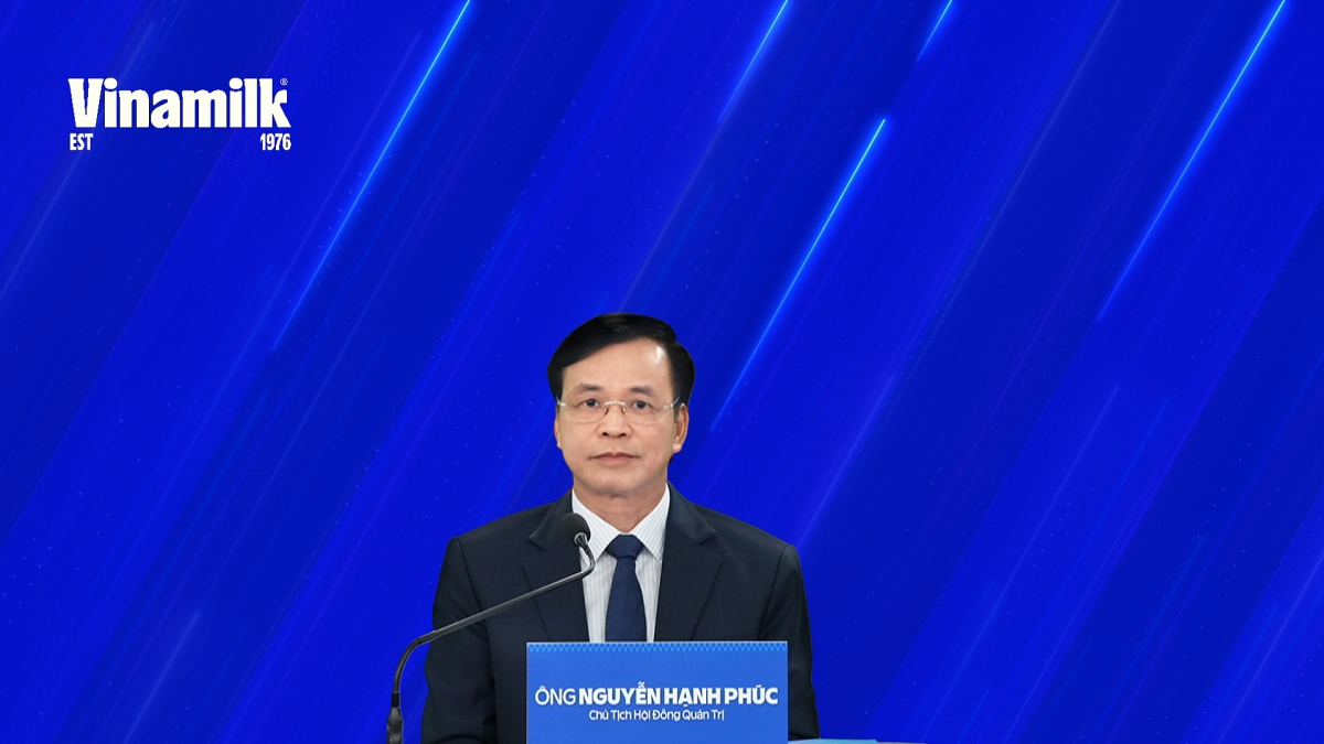 Ông Nguyễn Hạnh Phúc, Chủ Tịch Hội đồng Quản trị Vinamilk