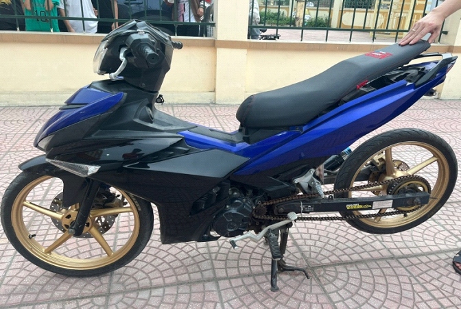 Chiếc xe máy 2 đối tượng sử dụng đi cướp giật tài sản